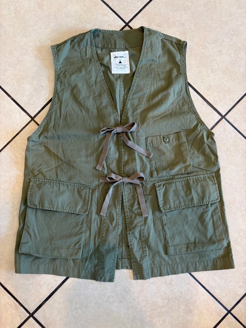 niko and… vest